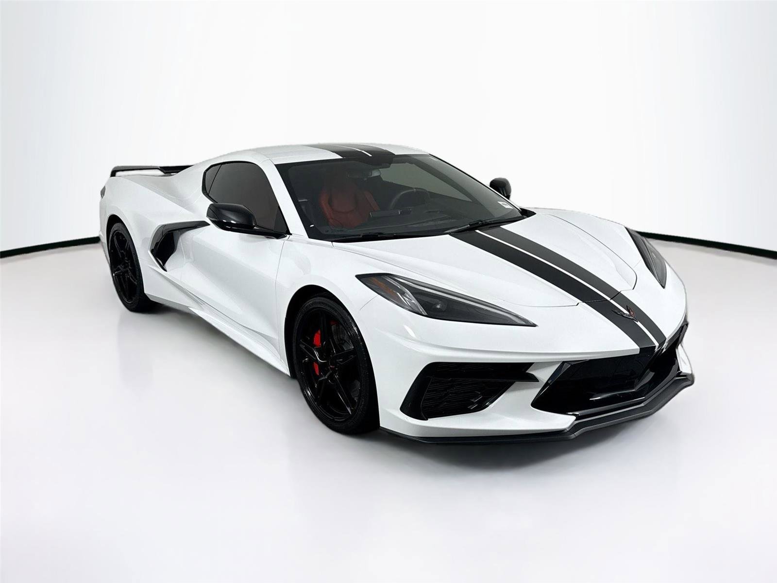 Used 2023 Chevrolet Corvette Stingray Coupe w/ Z51 Performance Package RWD image 9