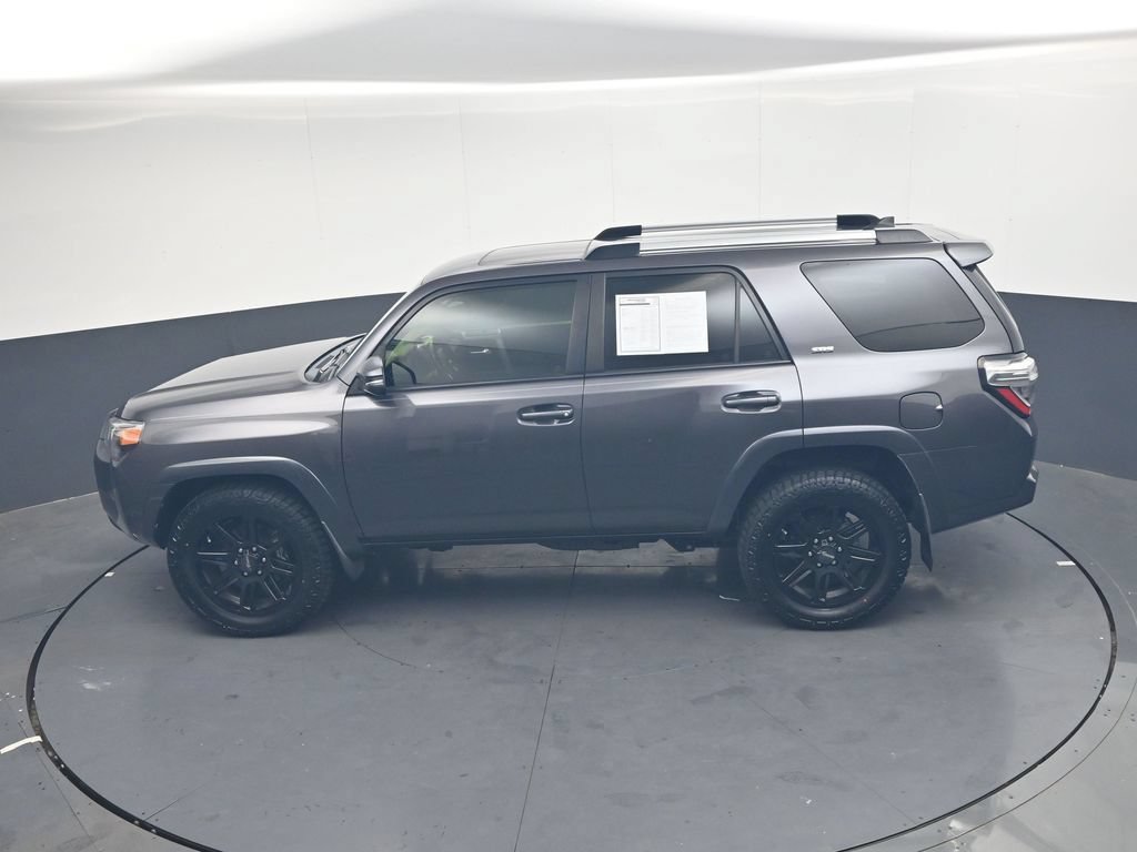 Used 2021 Toyota 4Runner SR5 Premium w/ Moonroof Package RWD image 32