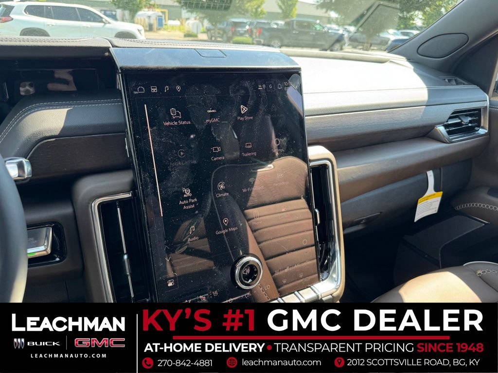 New 2026 GMC Yukon Denali Ultimate w/ LPO, Floor Liner Package AWD/4WD image 23