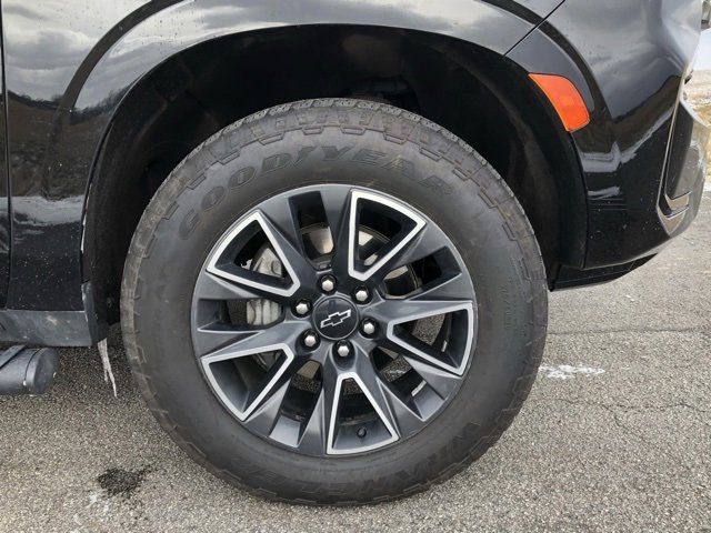 Used 2022 Chevrolet Suburban Z71 w/ Z71 Off-Road Package image 35