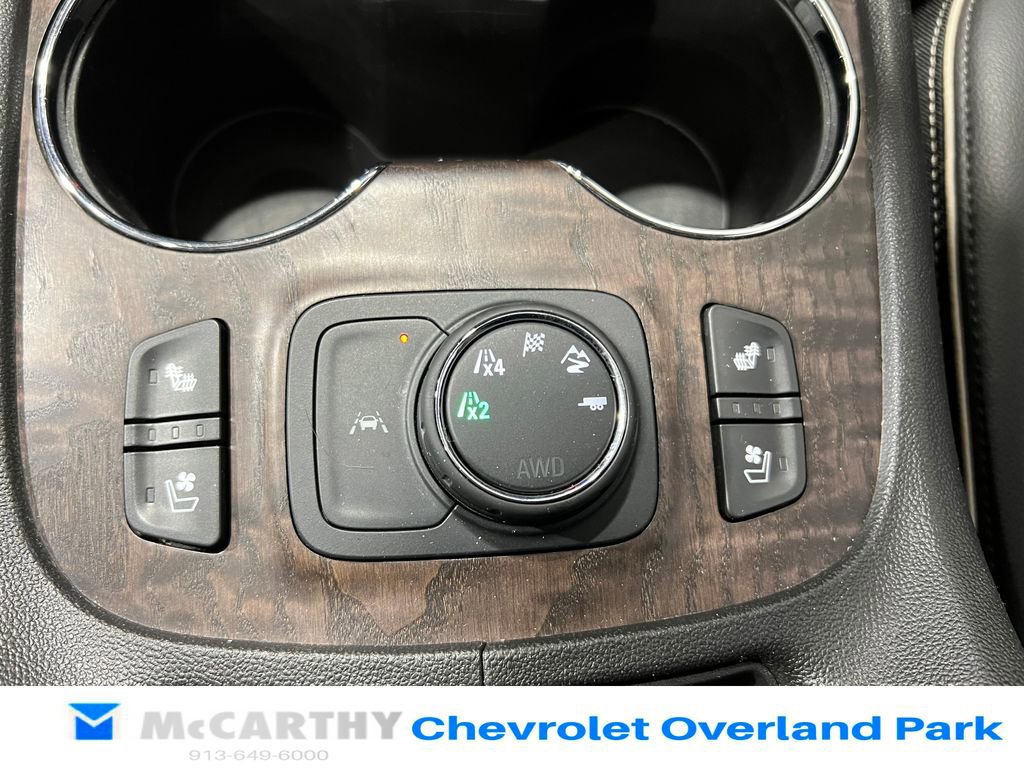 Used 2023 GMC Acadia Denali w/ Denali Technology Package image 25