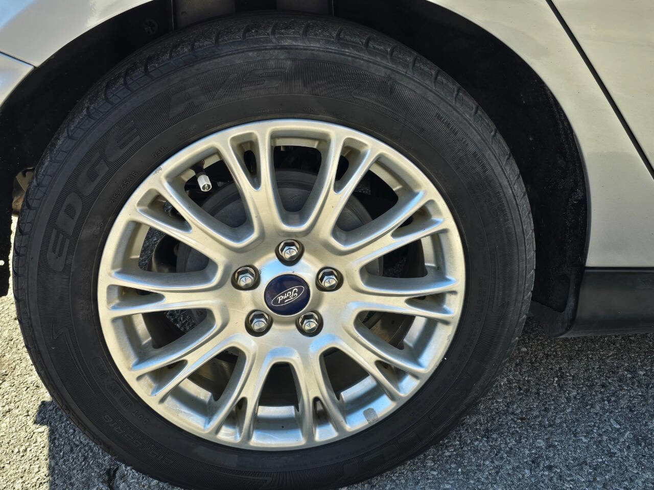 Used 2012 Ford Focus SE FWD image 26