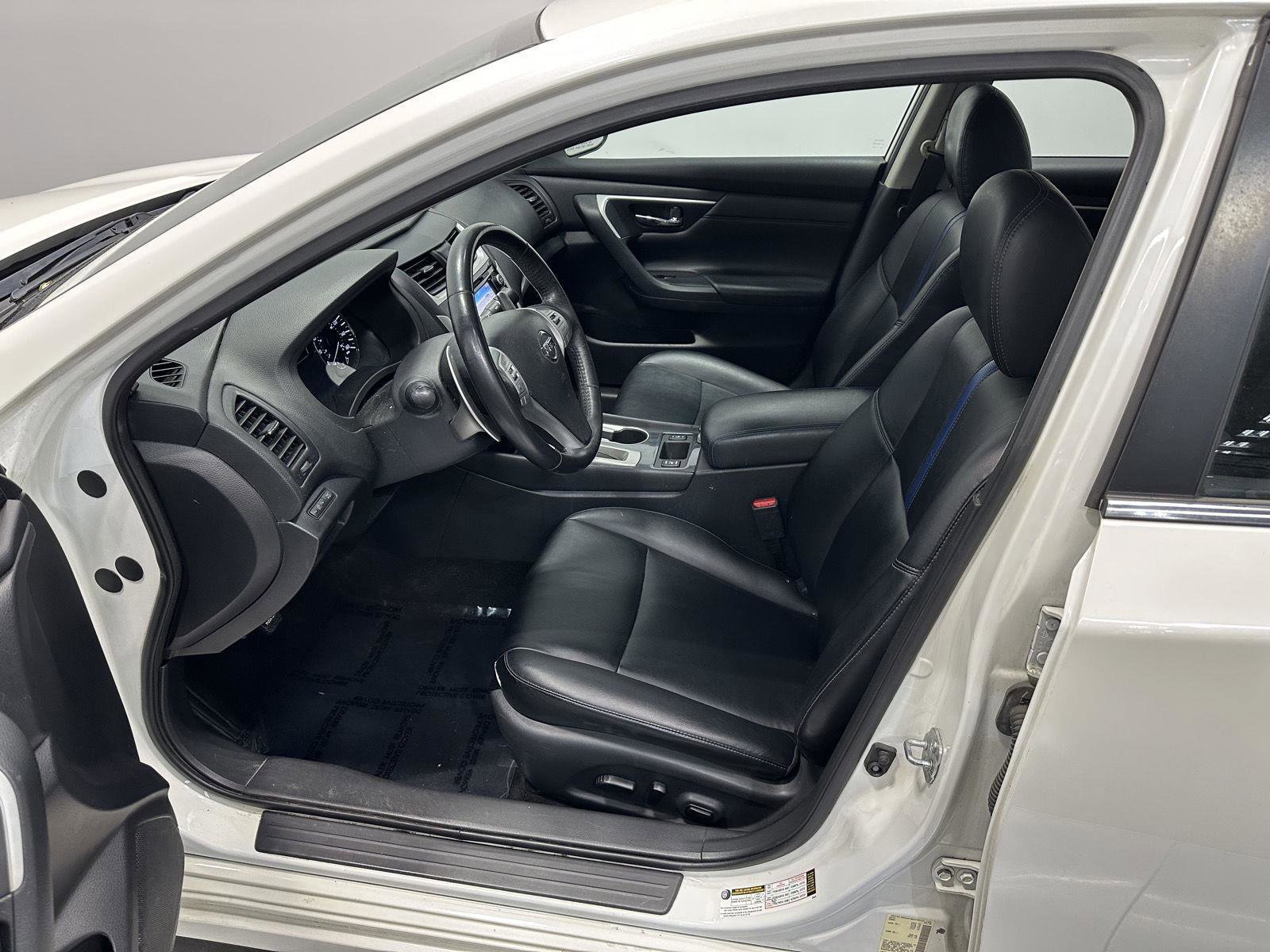 Used 2018 Nissan Altima 2.5 SR w/ SR Special Edition FWD image 10