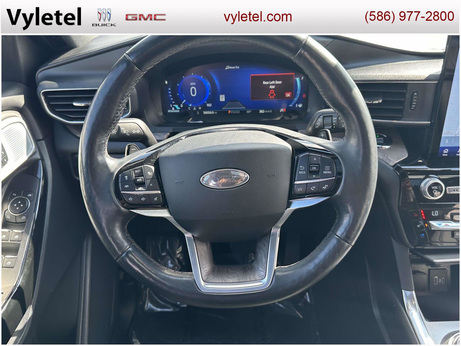 Used 2021 Ford Explorer Platinum w/ Equipment Group 601A image 15