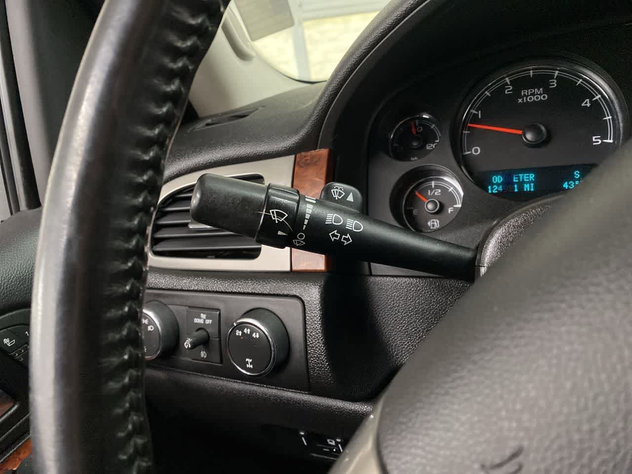 Used 2013 GMC Sierra 2500 SLT w/ SLT Convenience Package image 22