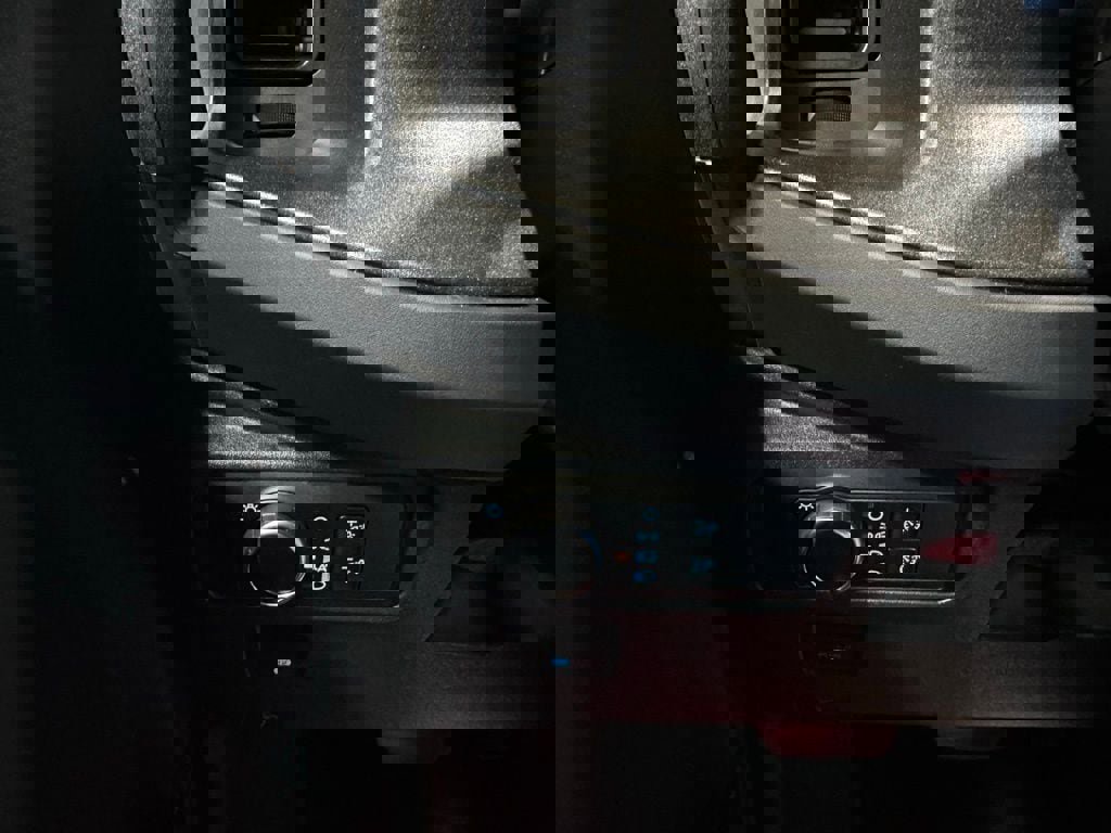 Used 2025 Ford Bronco Big Bend image 17