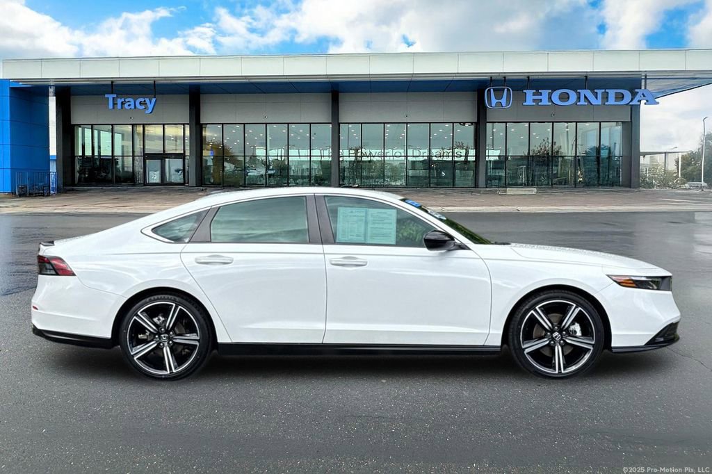 Certified 2024 Honda Accord Sport image 4