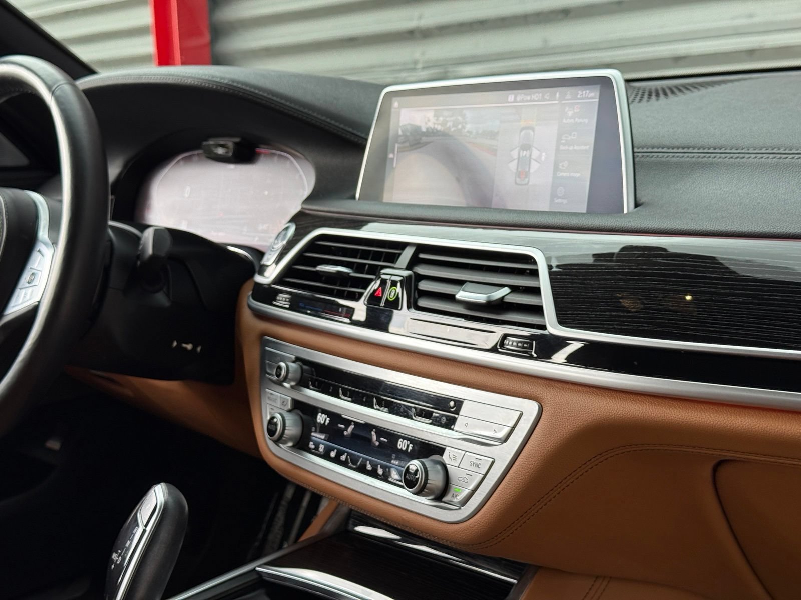 Used 2022 BMW 740i w/ M Sport Package RWD image 35