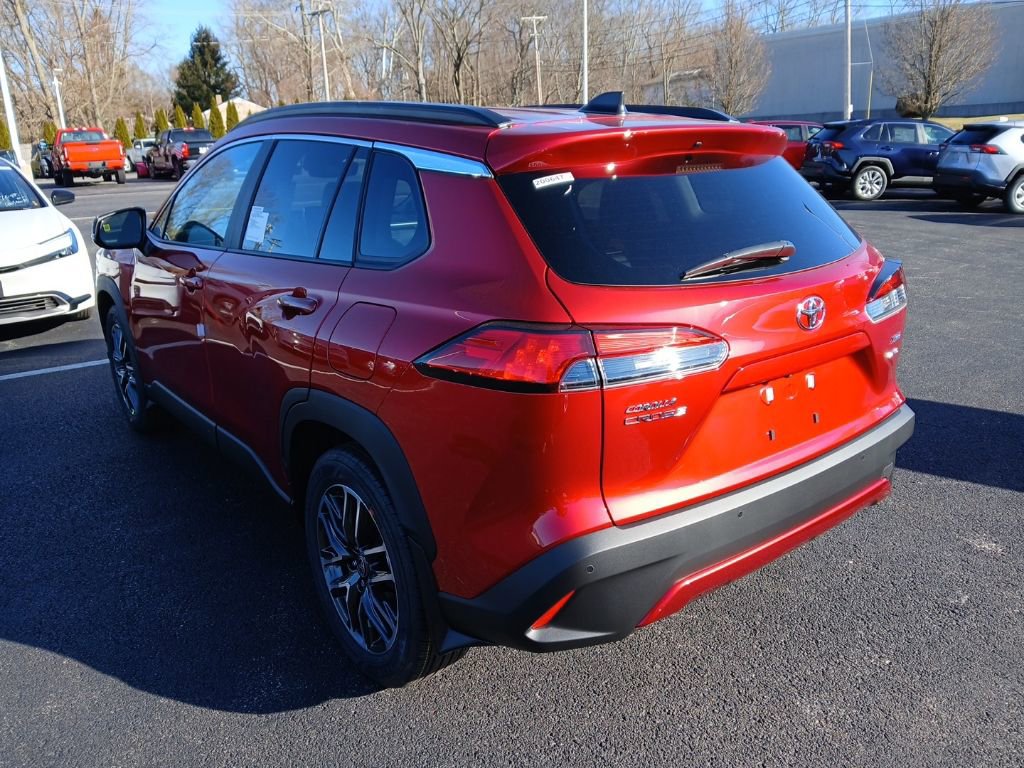 New 2026 Toyota Corolla Cross XLE image 3
