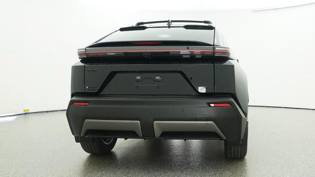 New 2026 Toyota C-HR AWD/4WD image 7