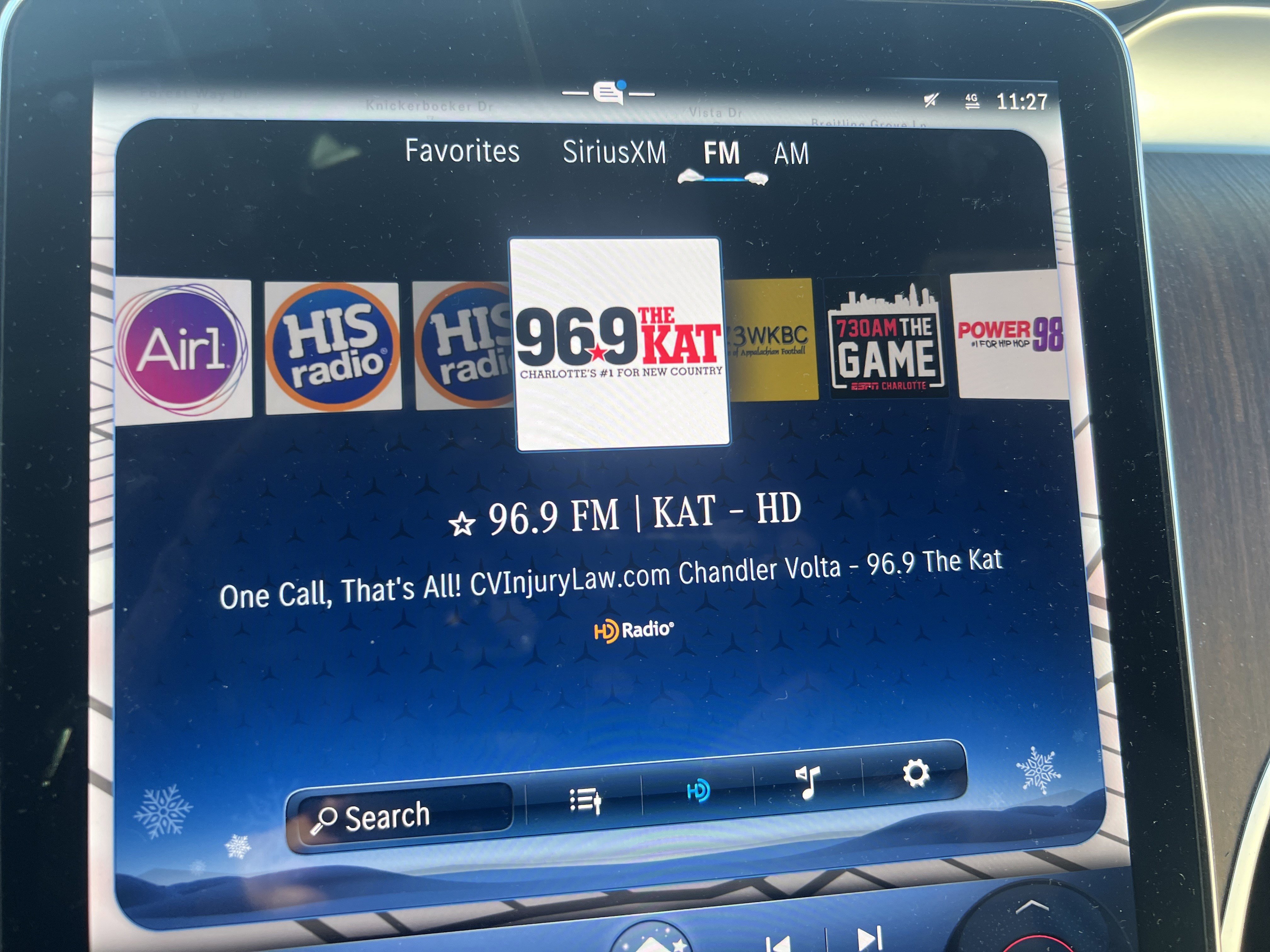 Certified 2024 Mercedes-Benz GLC 300 4MATIC image 23