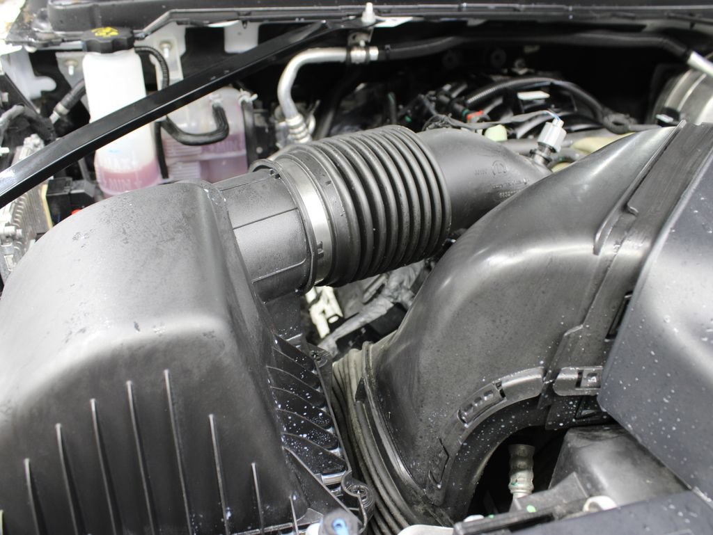Used 2023 RAM 3500 Tradesman w/ Convenience Group AWD/4WD image 28