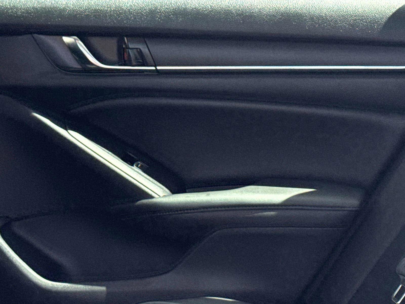 Used 2022 Honda Accord Sport Special Edition image 13