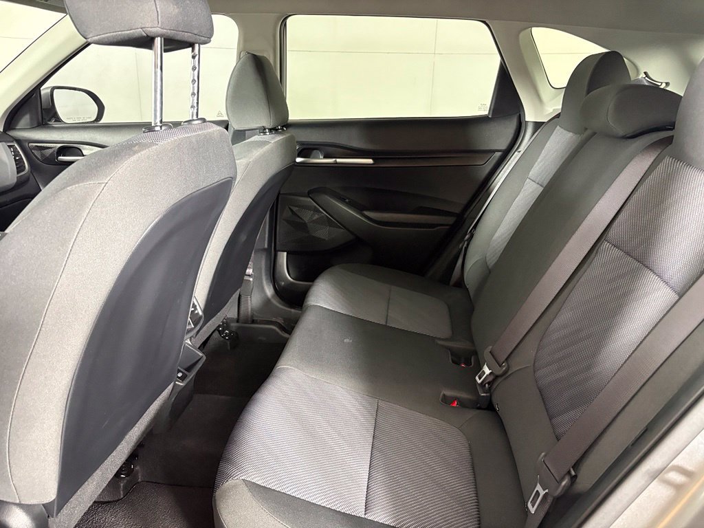 New 2026 Kia Seltos LX FWD image 32