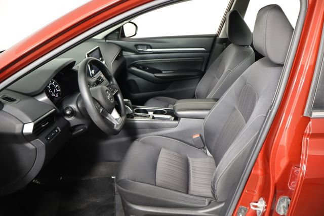 Used 2021 Nissan Altima 2.5 SV FWD image 14