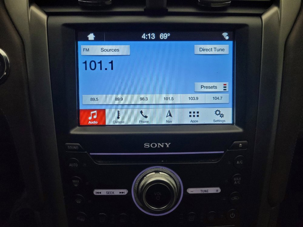 Used 2017 Ford Fusion Platinum image 25