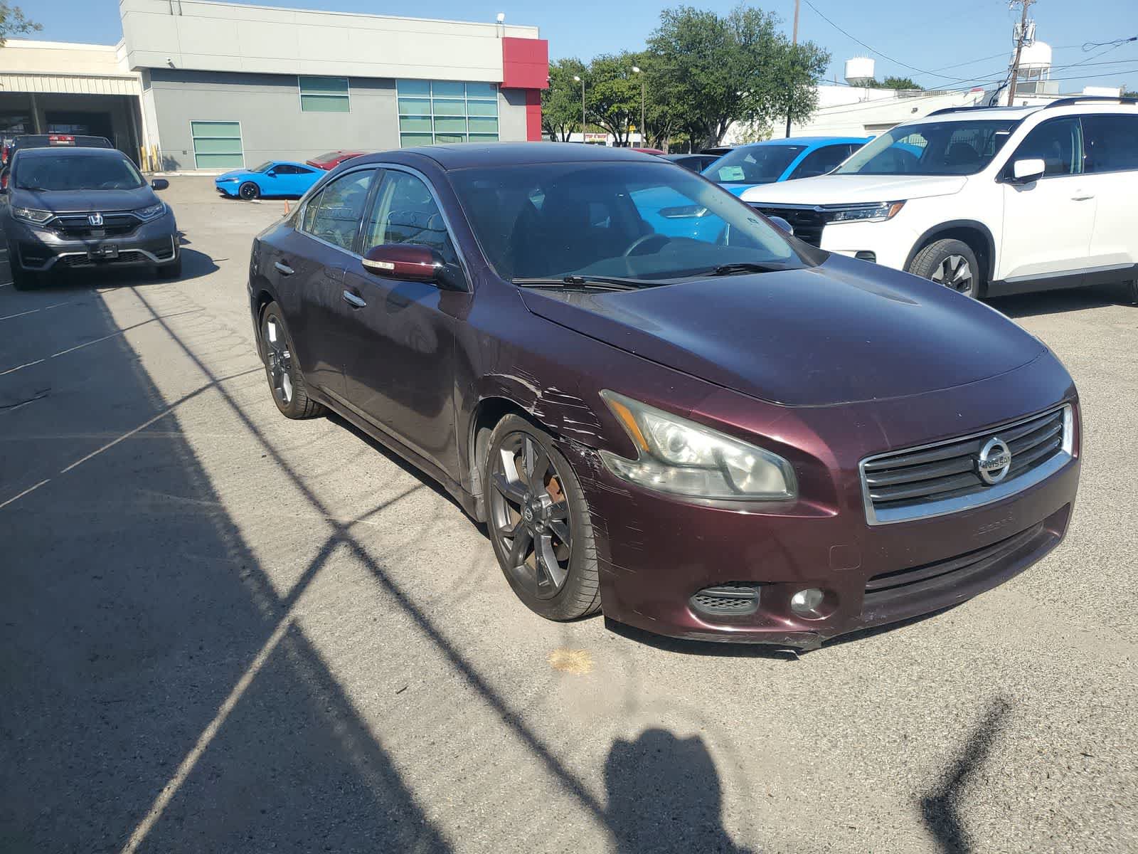 Used 2014 Nissan Maxima 3.5 SV w/ Sport Package FWD image 9