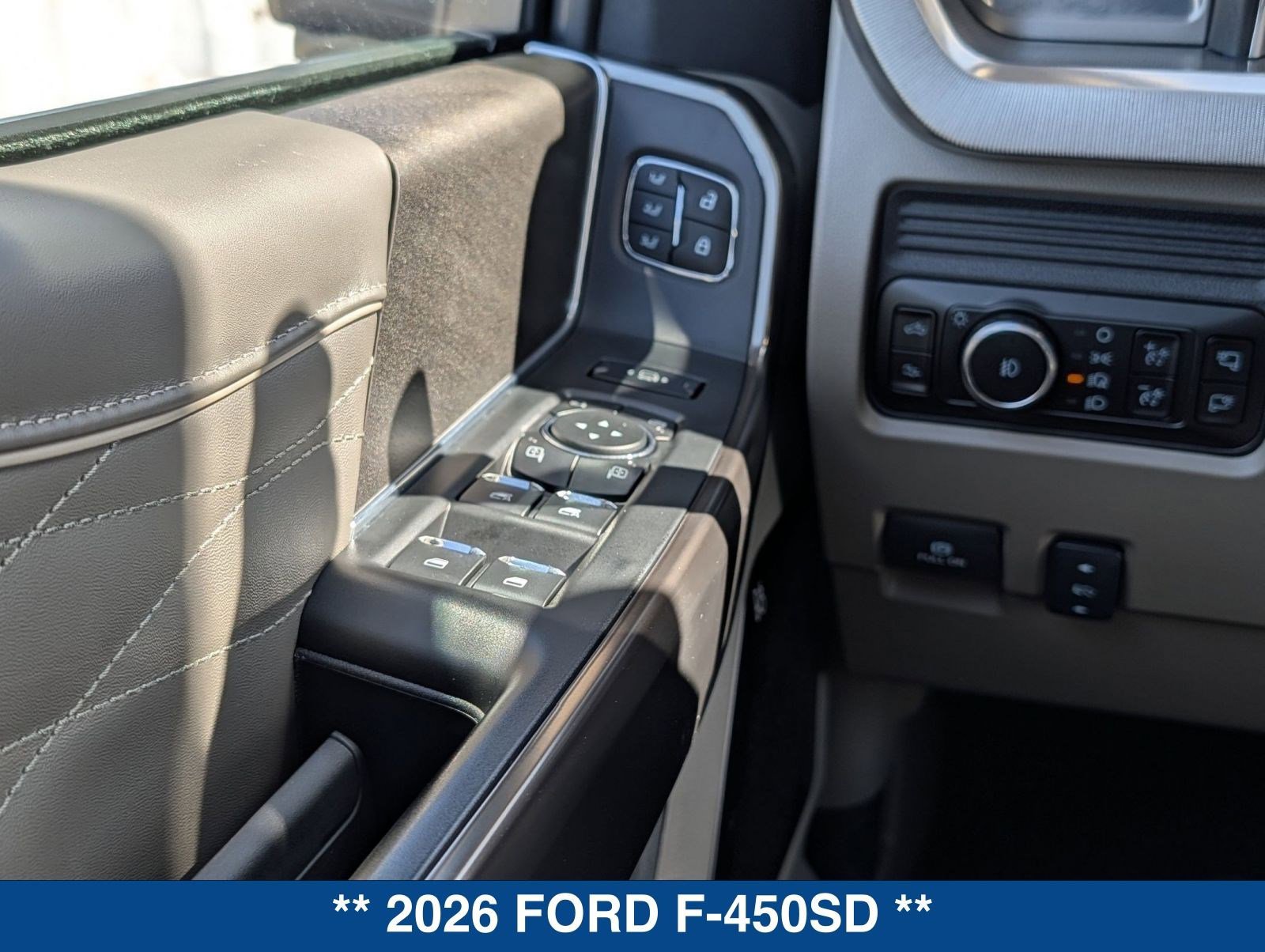 New 2026 Ford F450 Platinum w/ Platinum Plus Package AWD/4WD image 53
