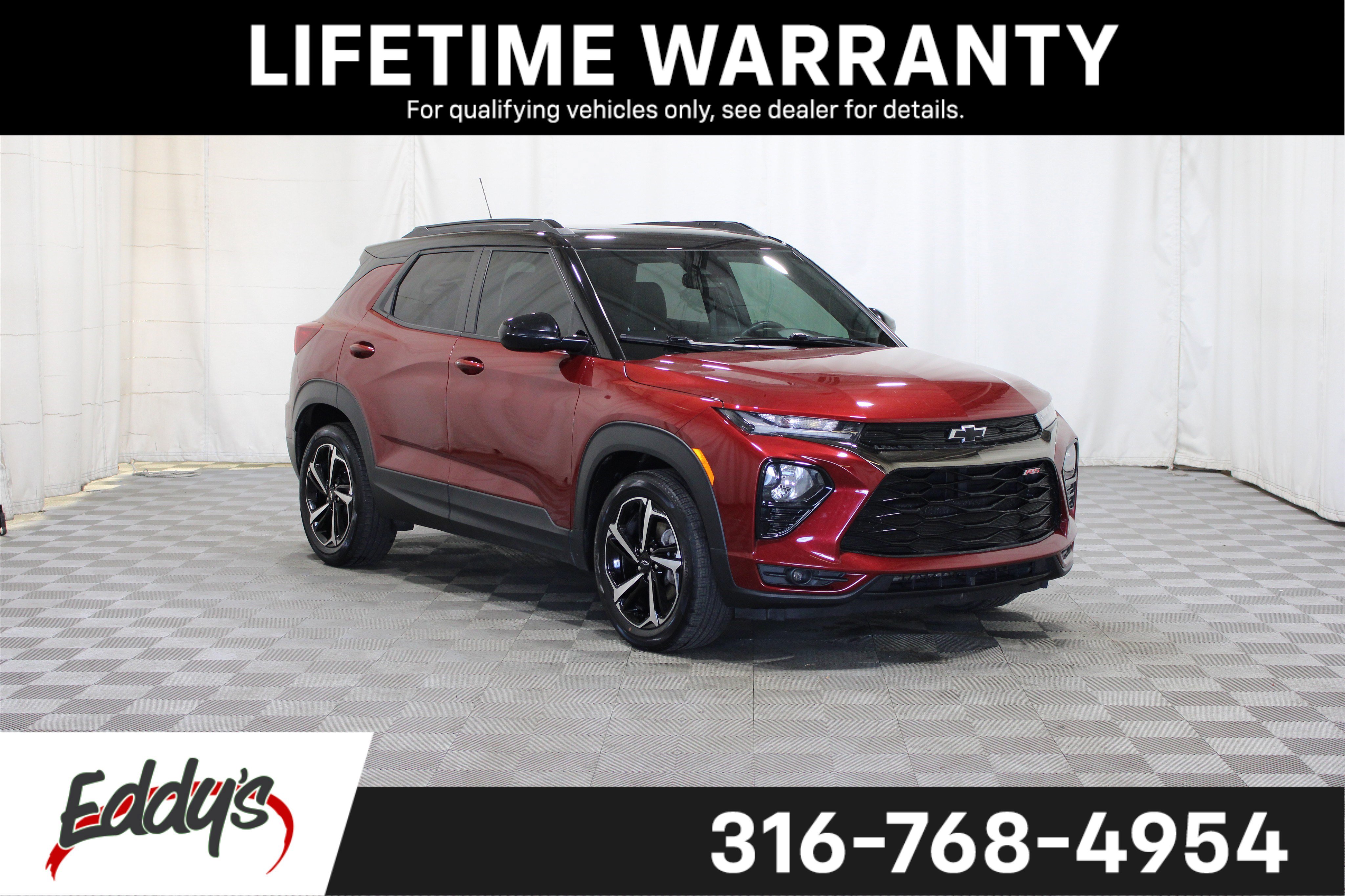 Used 2022 Chevrolet TrailBlazer RS w/ Sun and Liftgate Package image 1