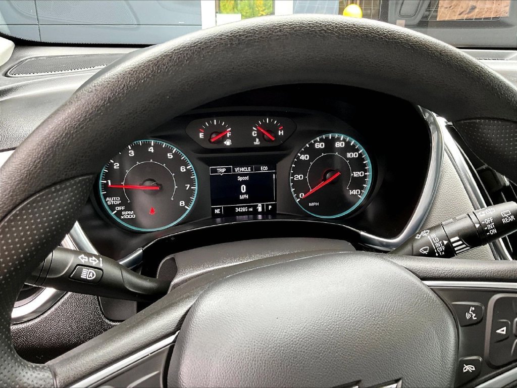 Used 2023 Chevrolet Equinox LS AWD/4WD image 12