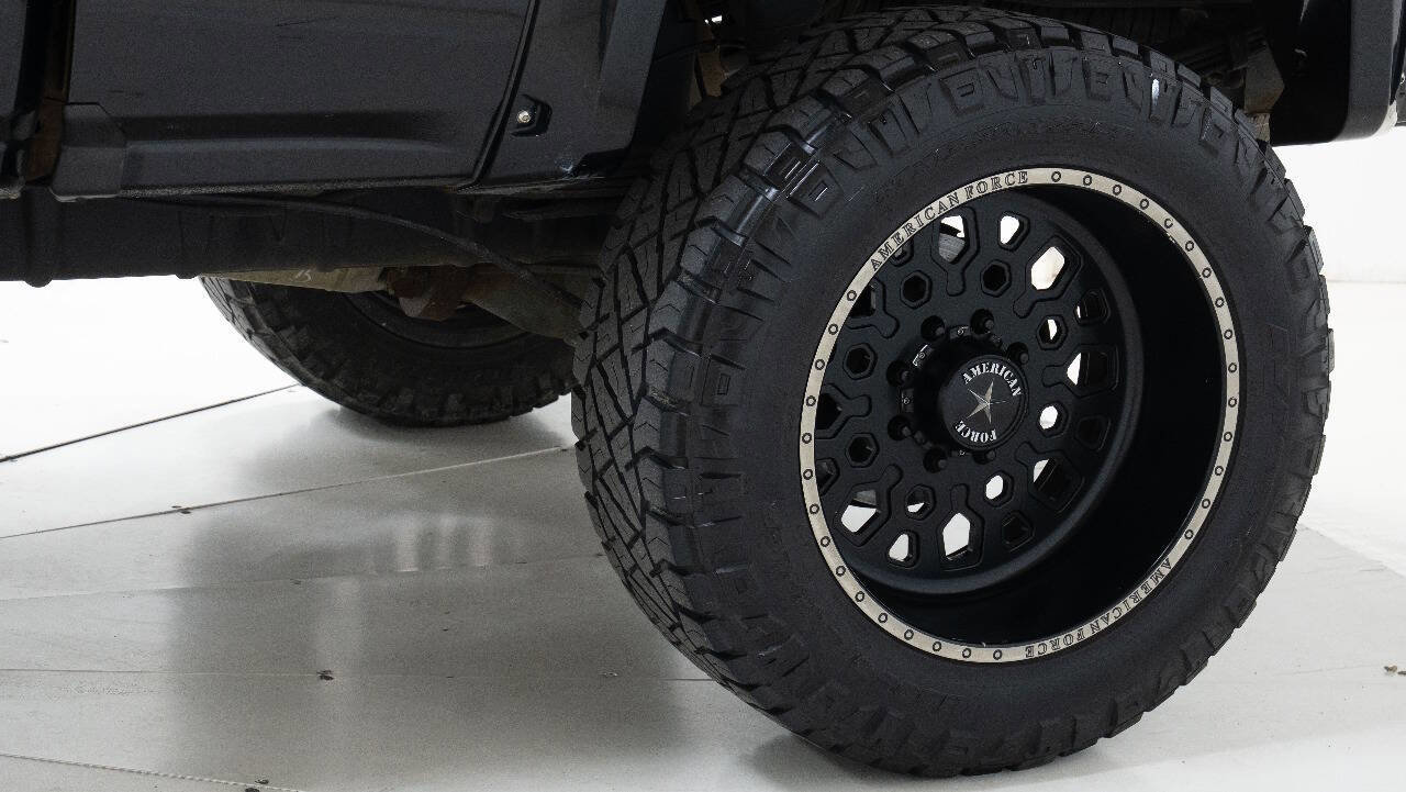 Used 2016 GMC Sierra 2500 Denali w/ Duramax Plus Package AWD/4WD image 77
