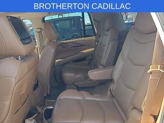 Used 2015 Cadillac Escalade Platinum image 10