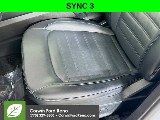 Certified 2017 Ford Edge SEL w/ Equipment Group 201A AWD/4WD image 18