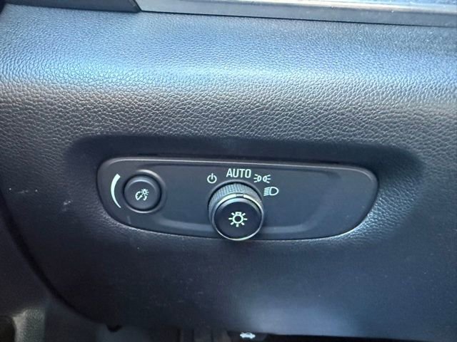 Used 2023 Chevrolet Traverse RS w/ LPO, Floor Liner Package image 22