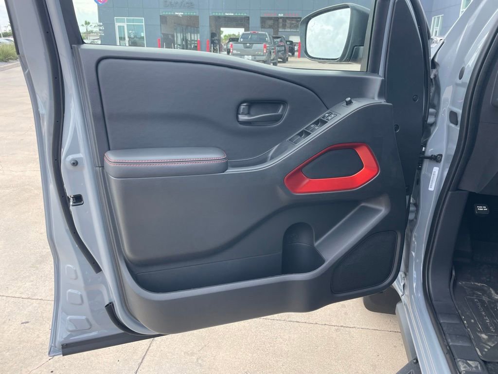 New 2026 Nissan Frontier Pro-X w/ Pro-X Convenience Package image 13