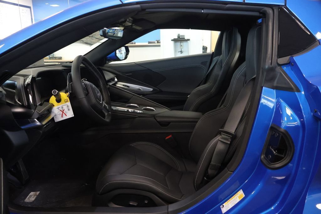 New 2026 Chevrolet Corvette Stingray Convertible w/ Battery Protection Package image 15