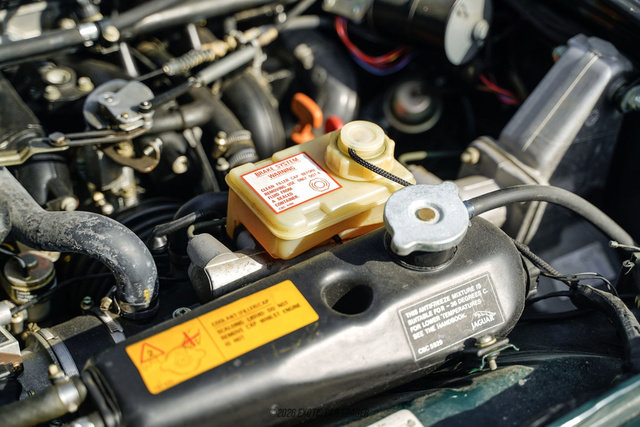 Used 1988 Jaguar XJ6 RWD image 19