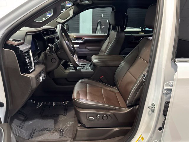 Used 2023 GMC Sierra 1500 Denali w/ Denali Reserve Package AWD/4WD image 16