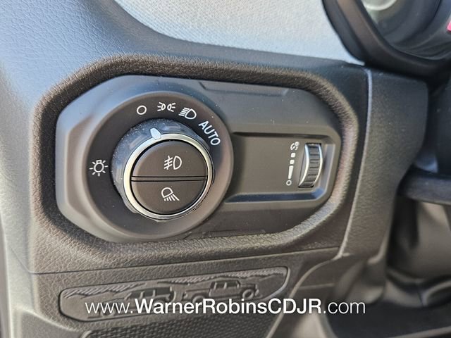 New 2025 Jeep Gladiator Sport image 28