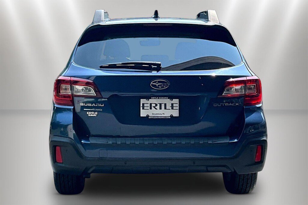 Used 2019 Subaru Outback 2.5i Limited AWD/4WD image 6