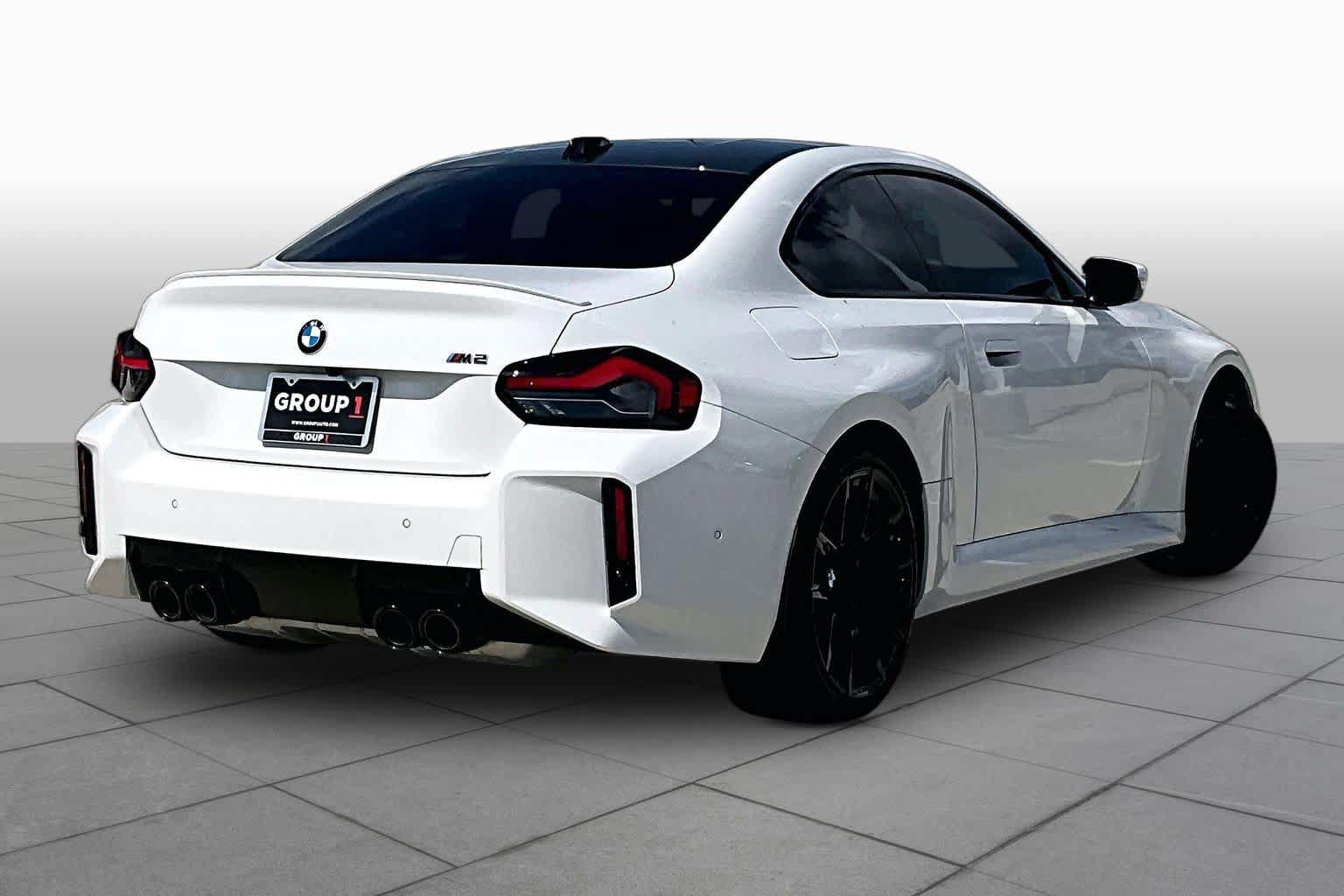 Used 2026 BMW M2 w/ Lighting Package RWD image 11