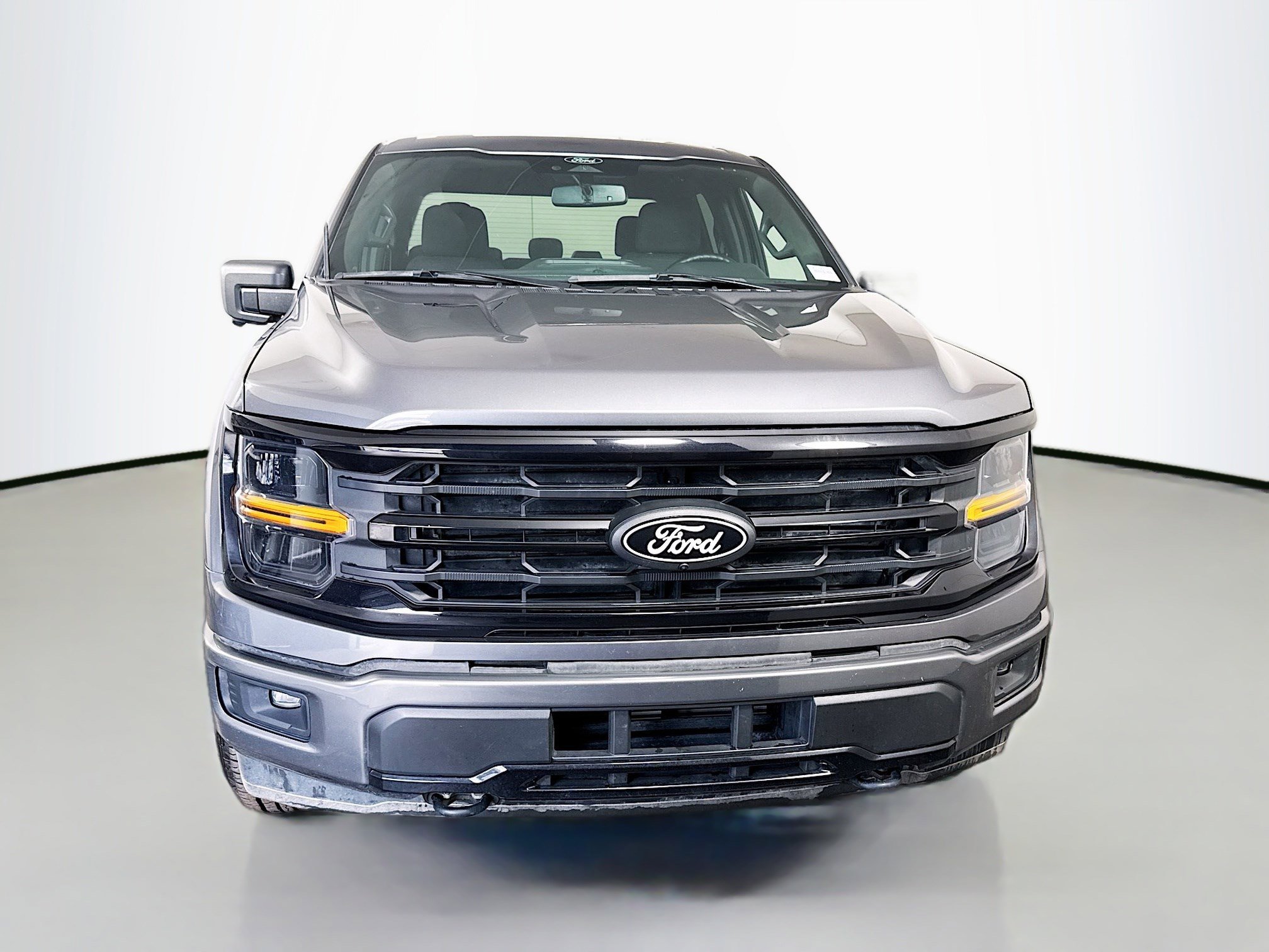 Used 2024 Ford F150 XLT w/ XLT Black Appearance Package image 2