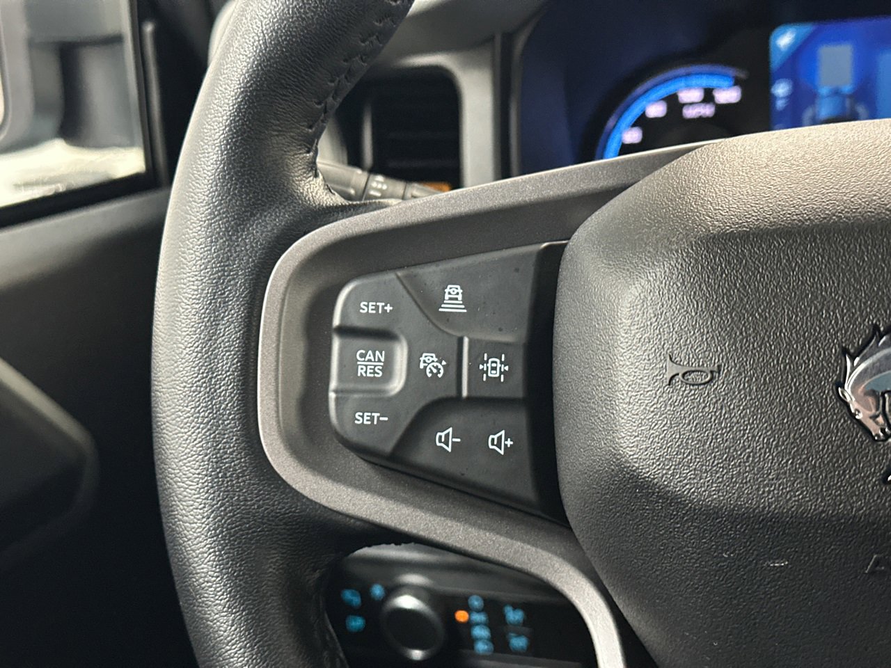 Used 2022 Ford Bronco Badlands image 23