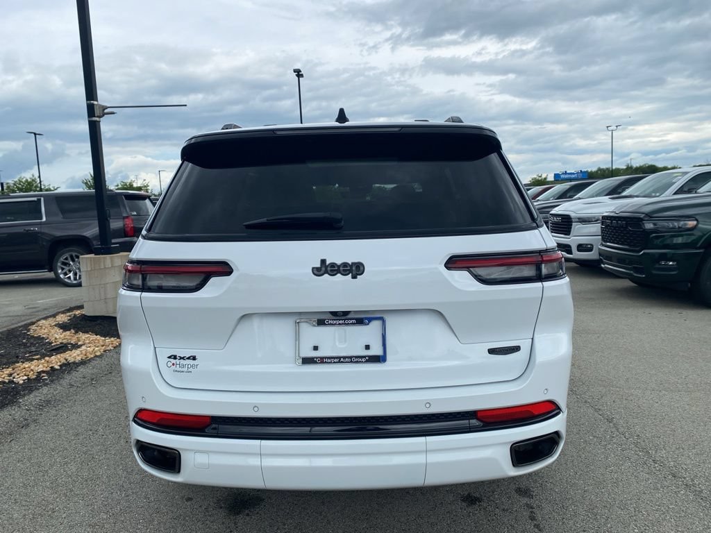 Used 2024 Jeep Grand Cherokee L Summit w/ High Altitude Package AWD/4WD image 3