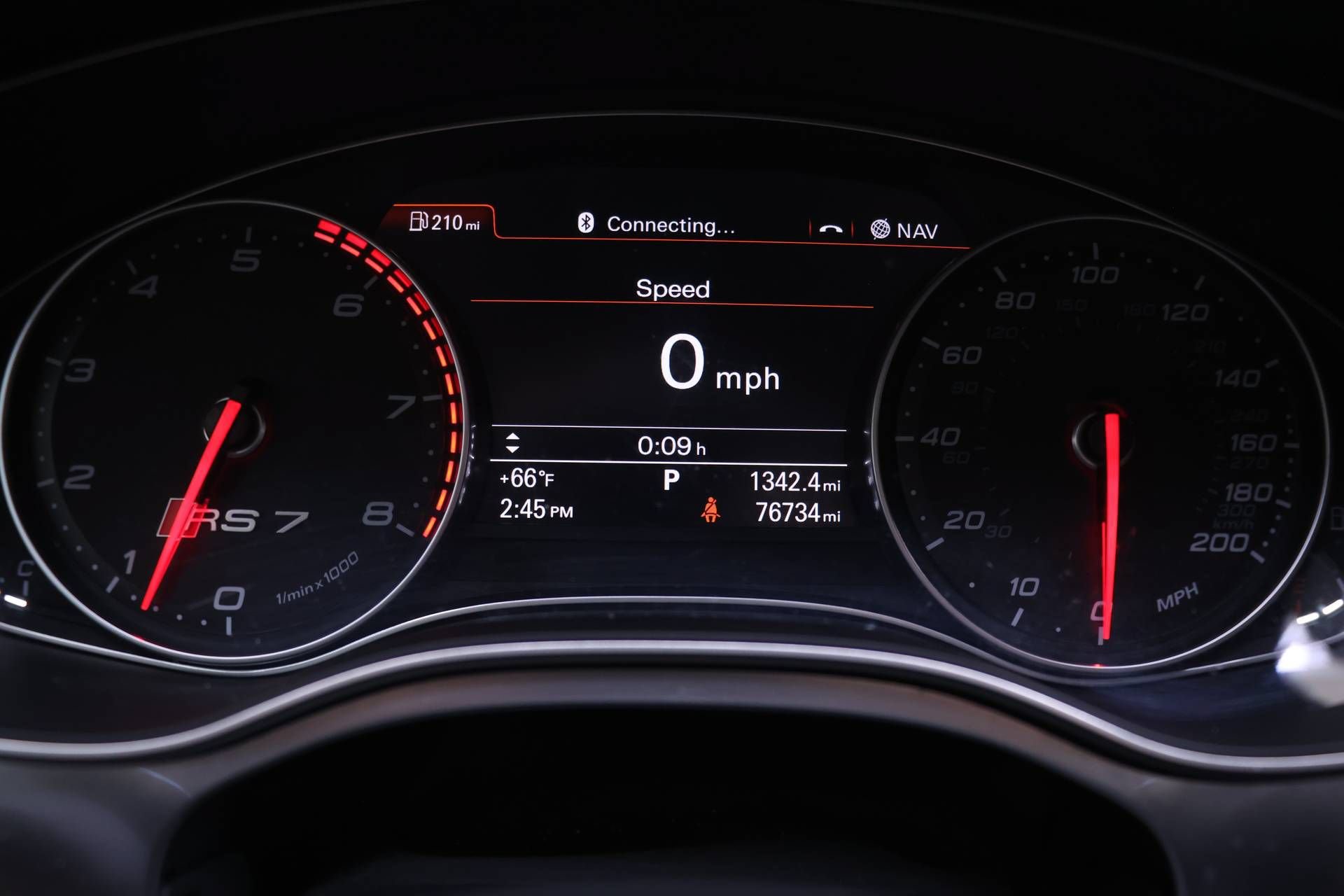 Used 2015 Audi RS 7 Prestige w/ Dynamic Package AWD/4WD image 10