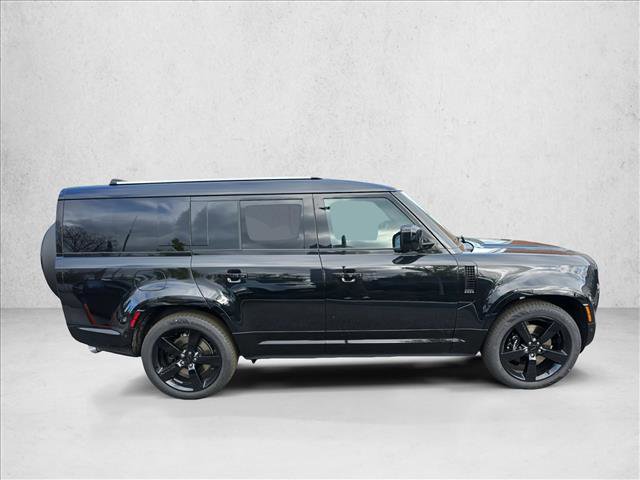 New 2026 Land Rover Defender 130 V8 image 4
