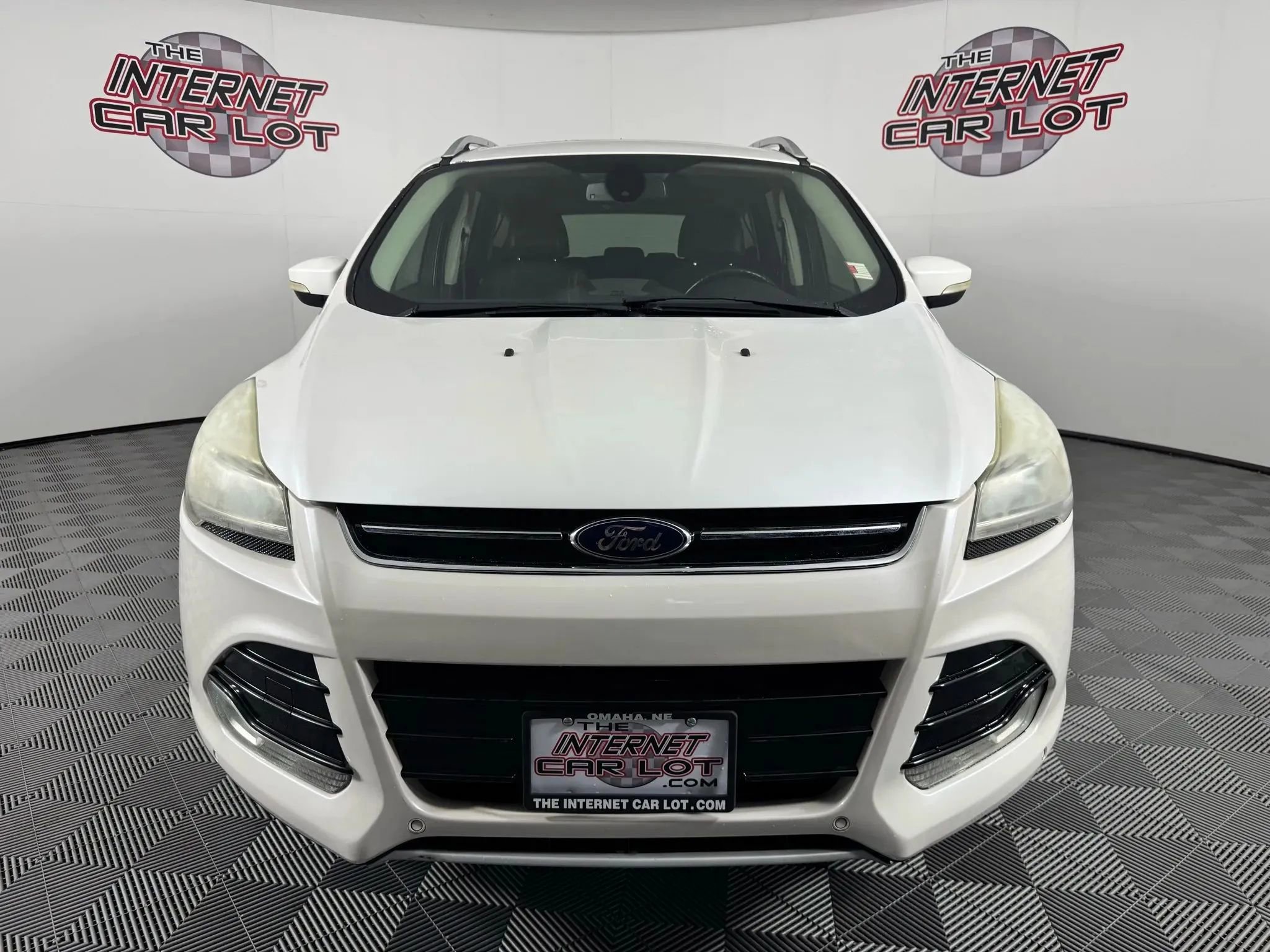 Used 2014 Ford Escape Titanium w/ Equipment Group 401A image 2