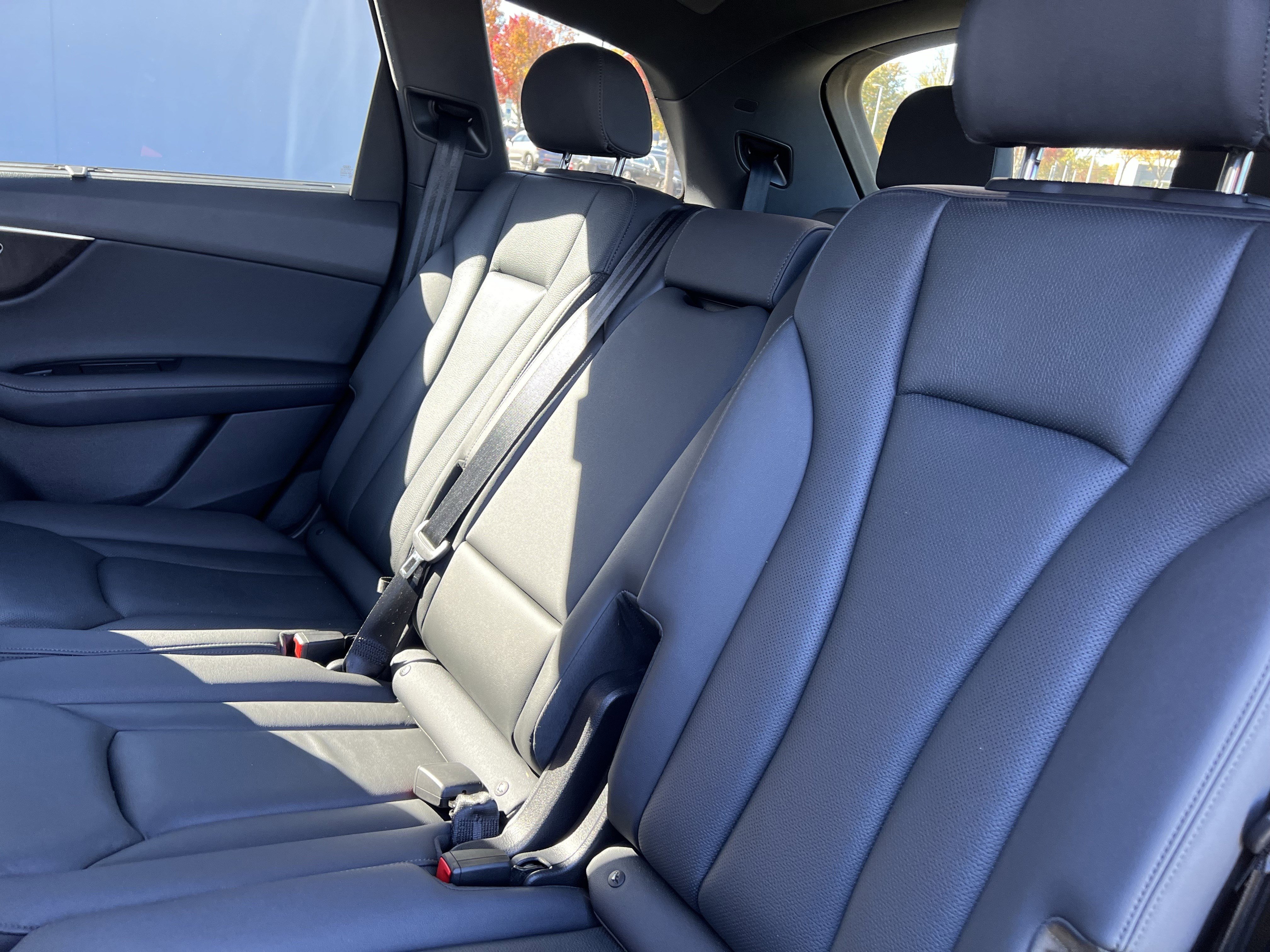 Used 2023 Audi Q7 2.0T Premium Plus w/ Premium Plus Package image 33