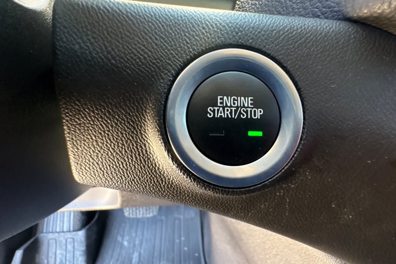 Used 2024 GMC Terrain AT4 w/ Tech Package AWD/4WD image 24