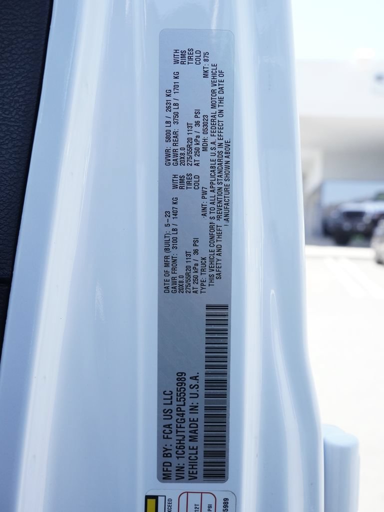 Certified 2023 Jeep Gladiator Overland AWD/4WD image 40