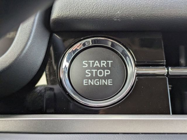 New 2026 Mitsubishi Outlander SEL image 35