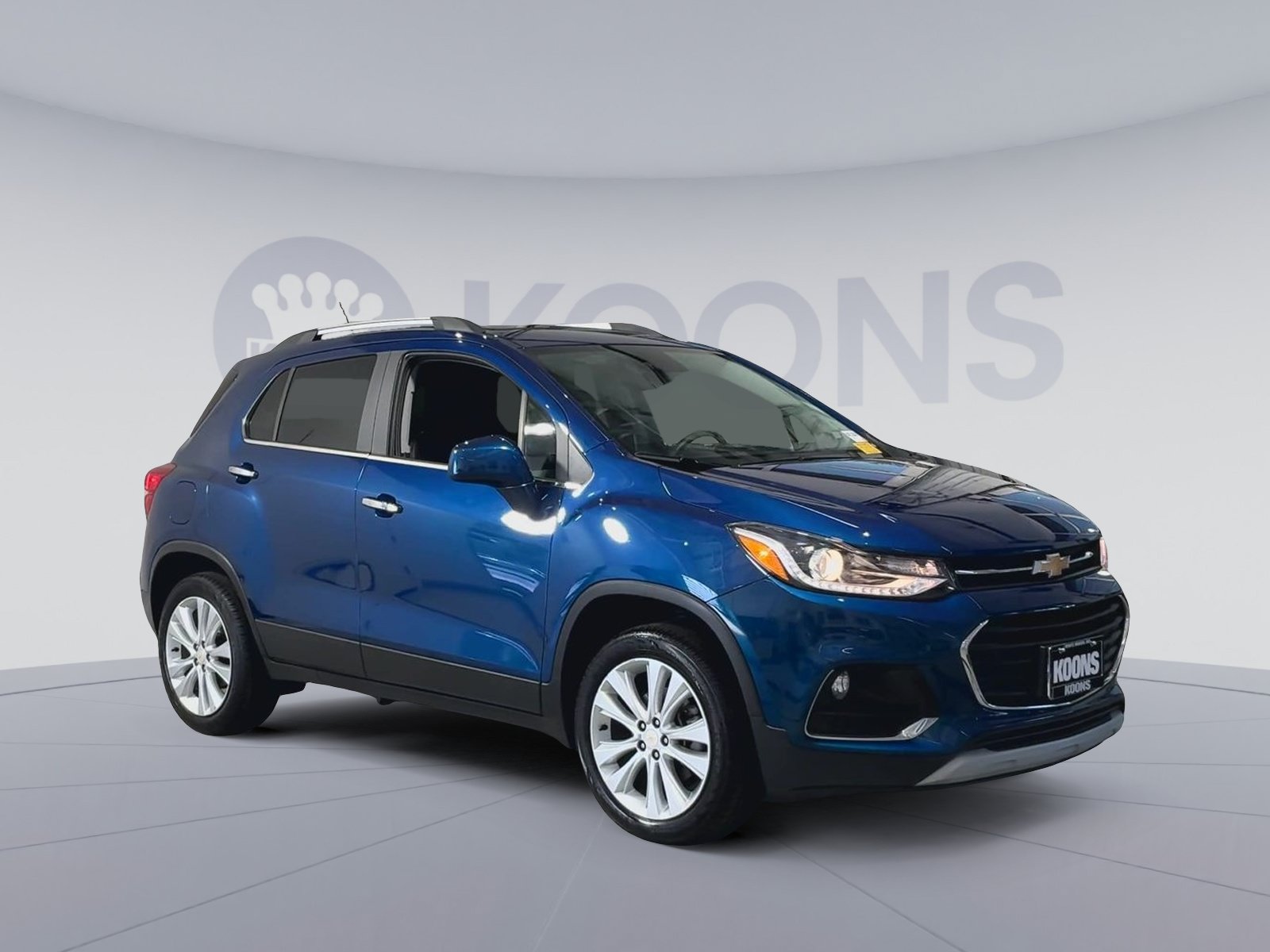 Used 2020 Chevrolet Trax Premier AWD/4WD image 2