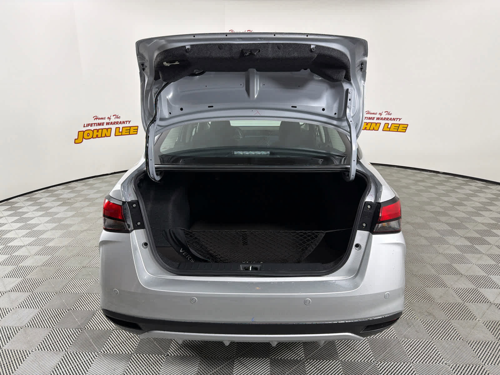 New 2025 Nissan Versa SV w/ Trunk Package image 5