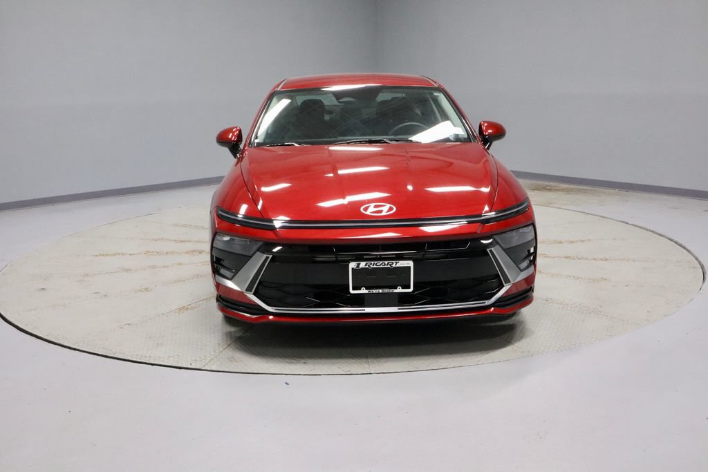 Used 2025 Hyundai Sonata SEL FWD image 6