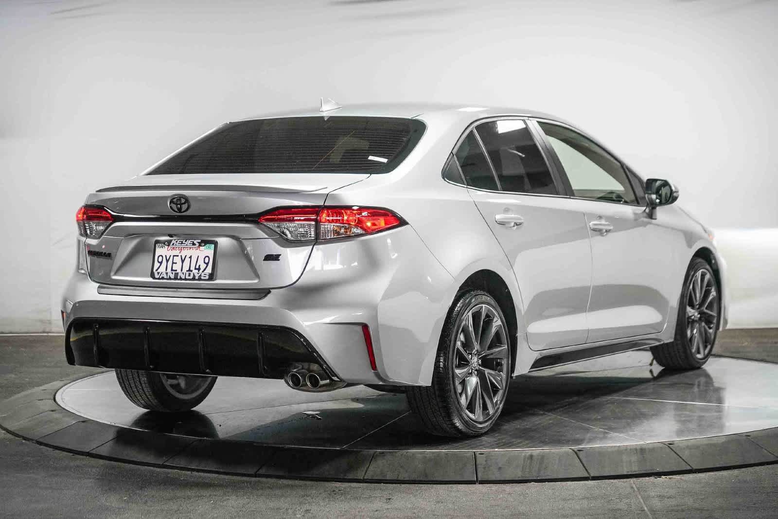 Certified 2026 Toyota Corolla SE w/ SE Package FWD image 7