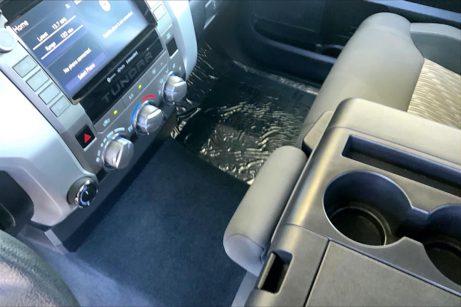 Used 2021 Toyota Tundra SR5 AWD/4WD image 16